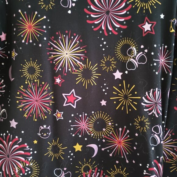 Nanö Girls' Holiday Firework Print Pleated Dress, size 12 - Picture 2 of 3